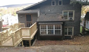 106 Ruskin Dr, Altoona, PA 16602