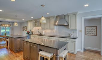 7 PIERSON Dr, Hockessin, DE 19707