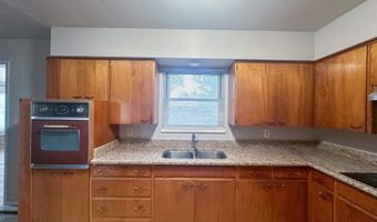 2104 W Runyan Ave, Artesia, NM 88210