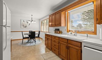 3300 N LAWE St, Appleton, WI 54911