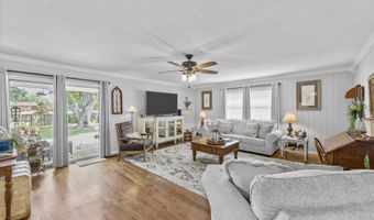 18 Sandra Ln, Athens, AL 35611
