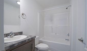 16 CLAYTON Dr, Clayton, DE 19938