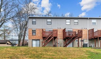 2419 Hiddencrest Ln, Ballwin, MO 63021