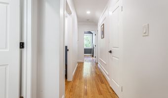 50 Chidsey Rd, Avon, CT 06001