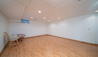 572 Smithfield Rd 8, North Providence, RI 02904