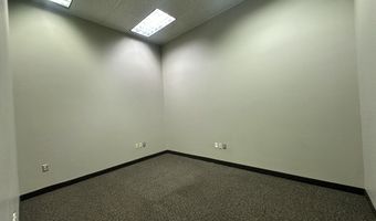 320 S 1st St, Aberdeen, SD 57401