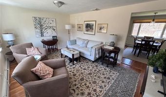51 Surrey Ln, North Kingstown, RI 02852
