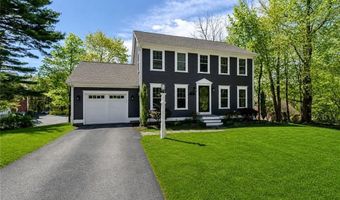 50 Searle Ave, Cranston, RI 02920