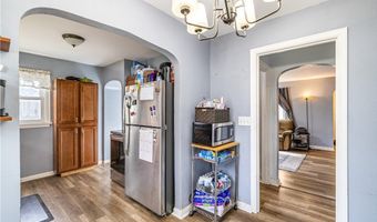 619 Fairfax St, Altoona, WI 54720