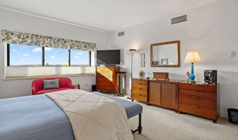 3200 Park Ave 11C2, Bridgeport, CT 06604