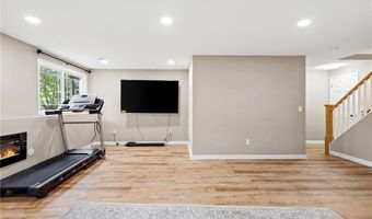 5048 Yuma Ln N, Plymouth, MN 55446