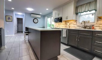 111 Windswept Dr E, Amsterdam, NY 12010