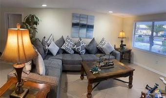 744 GRAN KAYMEN Way, Apollo Beach, FL 33572