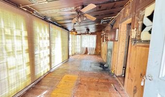 22 Paugus Cir, Rochester, NH 03839