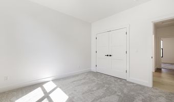 605 Rosewood Dr, Bellevue, ID 83313