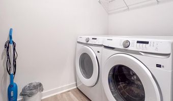 240 Martha Dr, Athens, GA 30606