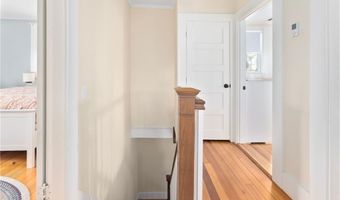 59 Mount Hope Ave, Jamestown, RI 02835
