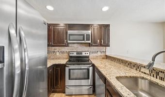 56701 E 310th Rd 702, Afton, OK 74331