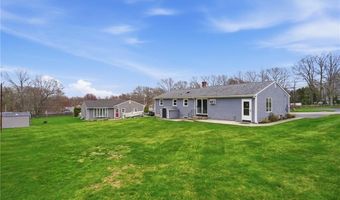 49 Roosevelt Dr, Bristol, RI 02809