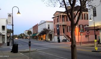 15 Meridian Rd, Beaufort, SC 29907