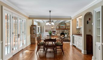 6 Pine Hill Rd, Burlington, CT 06013