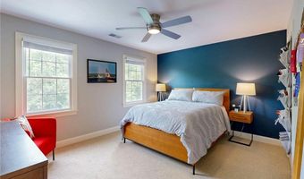 1 Northwest Psge, Barrington, RI 02806
