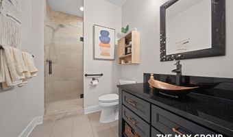 5354 Pinnacle Point Dr NE, Ada, MI 49301