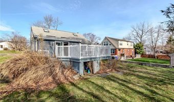 26 Dover Ave, East Providence, RI 02914