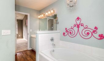 302 Nottinghill Walk, Apex, NC 27502