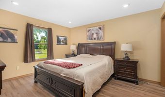 18519 Farm Road 2000, Aurora, MO 65605