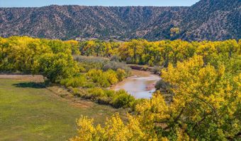 50 Private Drive 1706 A, Abiquiu, NM 87510