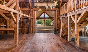 32 Maple St, Andover, NH 03216