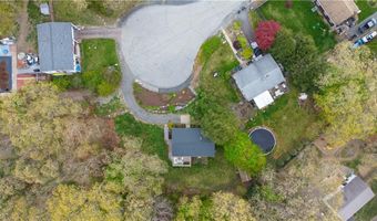 6 Linda Ct, Coventry, RI 02816