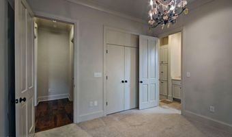 120 Port Ln, Brandon, MS 39047
