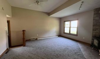 316 S Glass Rd, De Soto, WI 54624