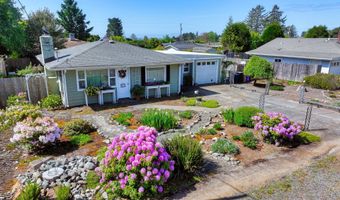 311 MAPLE St, Brookings, OR 97415
