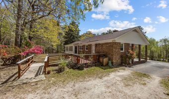 512 Raymond Dr, Arapahoe, NC 28510