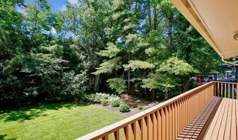 8308 LILLY STONE Dr, Bethesda, MD 20817