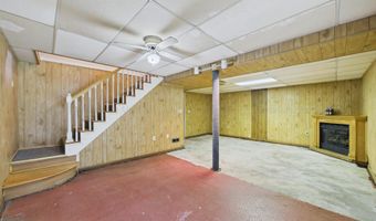 924 CRESTVIEW Ln, Adamsville, AL 35005