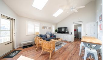 173 33rd St 3, Avalon, NJ 08202