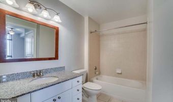 3650 S GLEBE Rd 244, Arlington, VA 22202