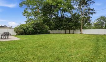 105 Highlake Ave, Ann Arbor, MI 48103