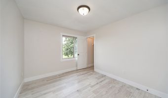 218 NE Mandy Ln, Ankeny, IA 50021