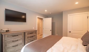 38 Sparrow Ln, Laconia, NH 03246