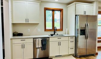 302 W Call St, Algona, IA 50511