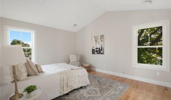 66 Fraser St, East Providence, RI 02914