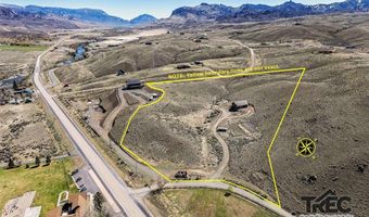 4 Whit Creek Rd, Cody, WY 82414