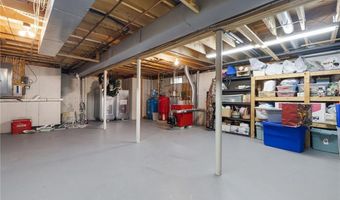 160 School Land Woods Rd, Exeter, RI 02822