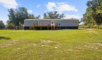 1215 Shores Rd, Alford, FL 32420