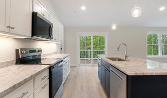 1508 Foxes Ridge Rd, Acton, ME 04001